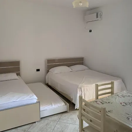 Hotel Beni *