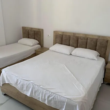 Beni فندق Shëngjin