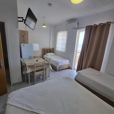 Hotel Beni *