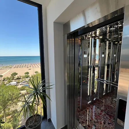 فندق Beni Shëngjin